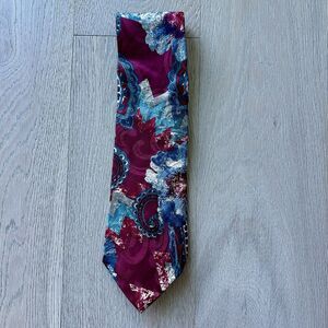 MARIO VALENTINO SILK TIE NECKTIE MADE ITALY VINTAGE CLASSIC